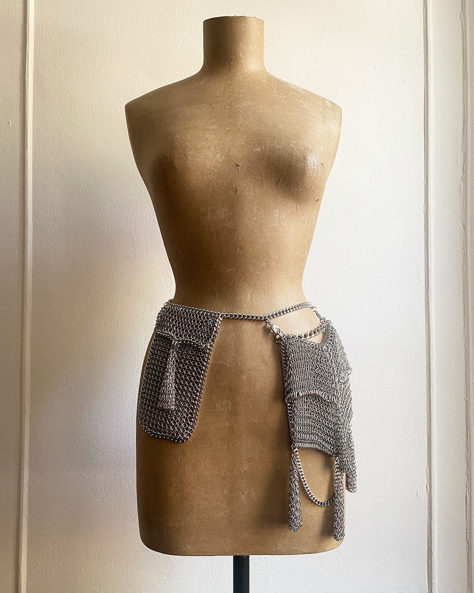 Falconiere Utility Belt - Silver-tone Chainmail Flap Pouch & Purse - M ...